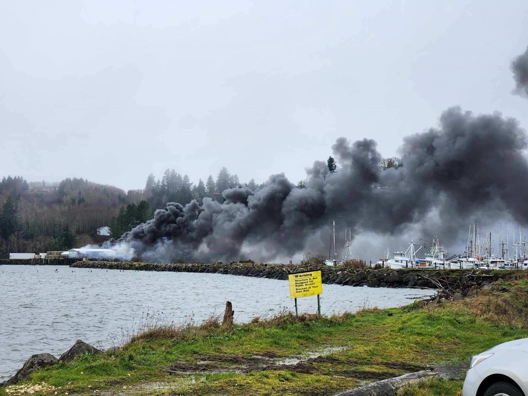 Massive fire damages crablanding facility in Ilwaco Landing